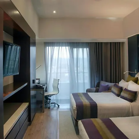 Hs Hotsson Hotel Leon Exterior photo